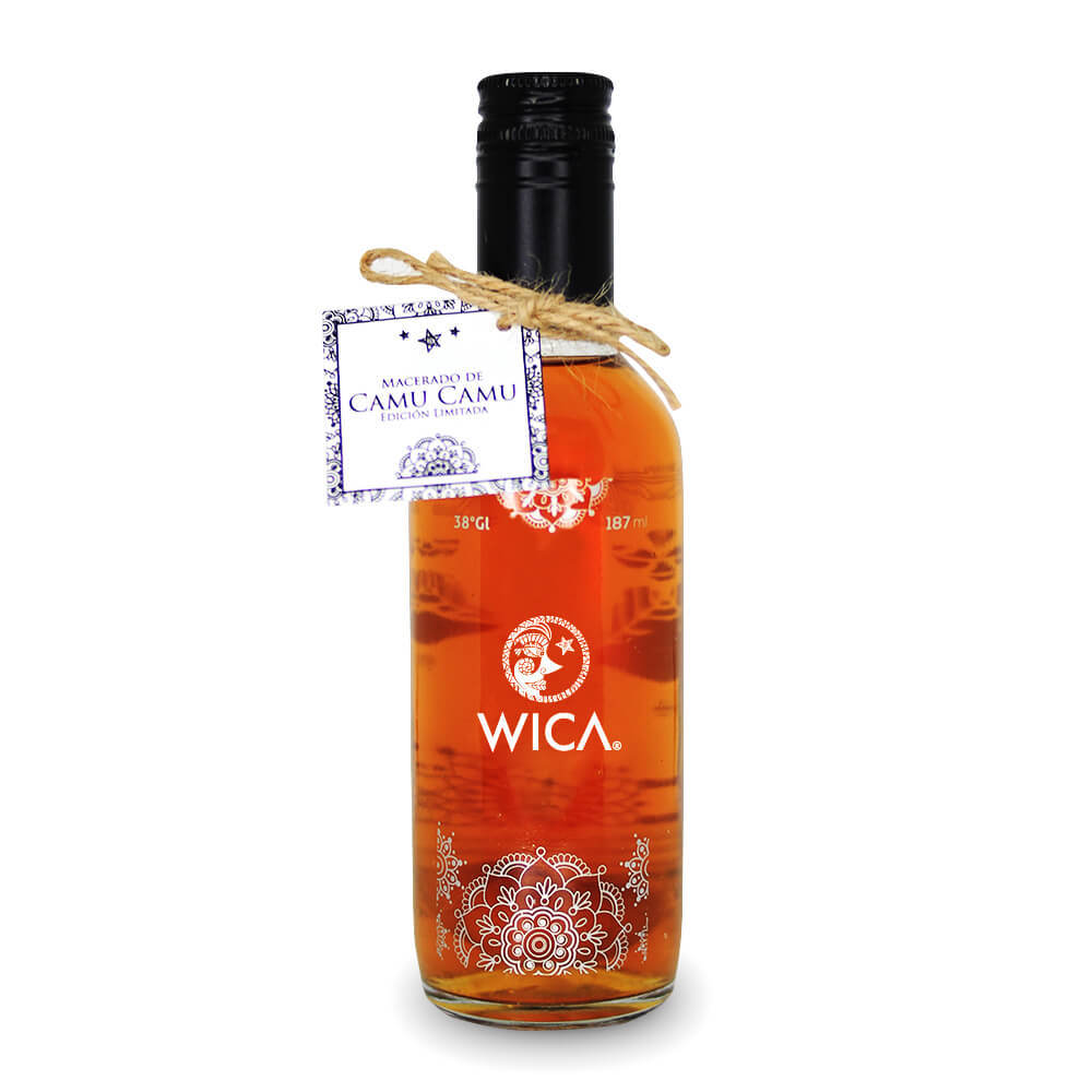 botella de pisco de macerado de camu camu de 187ml