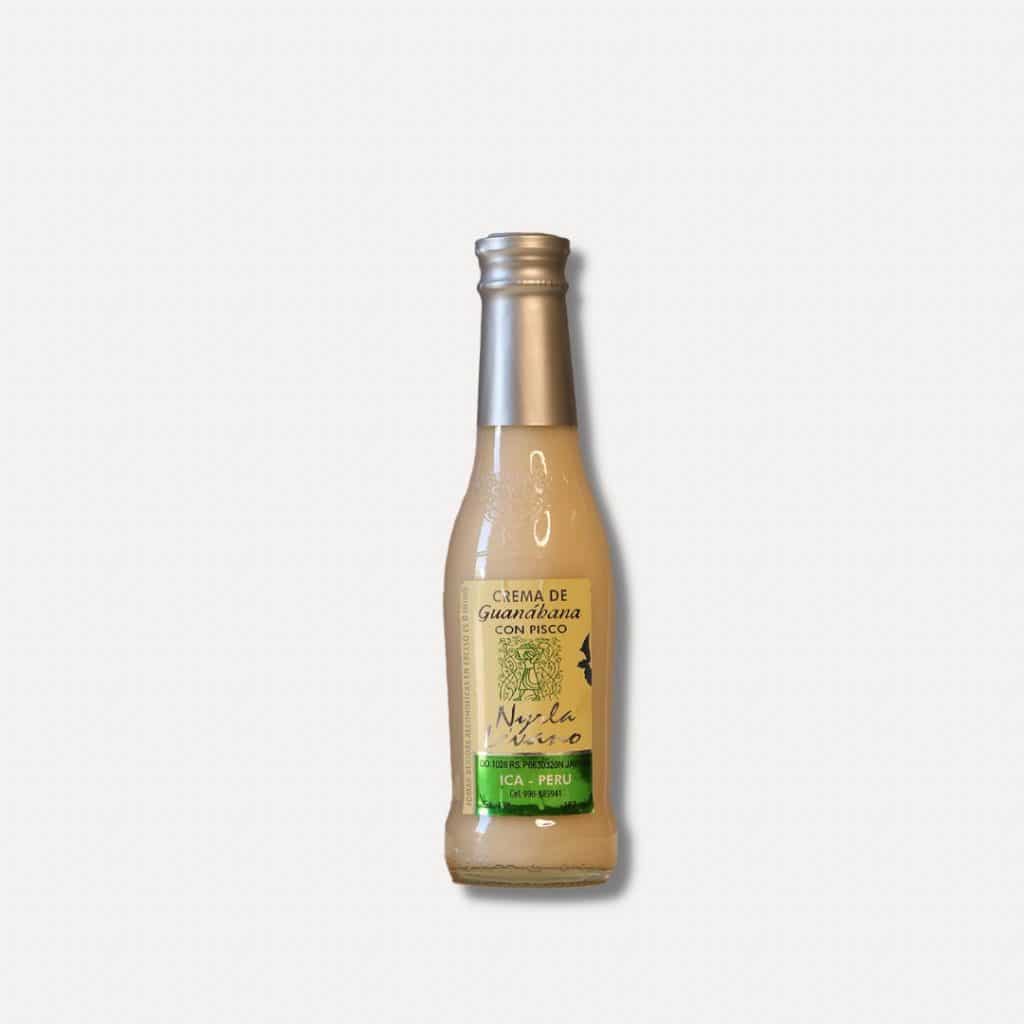 botella de crema de pisco de guanabana 375 ML