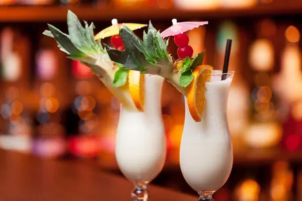 ¿Cómo hacer una piña colada sin alcohol en casa?