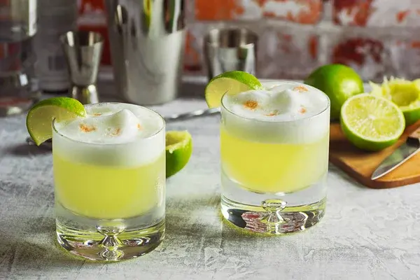 Origen e historia del día del pisco sour